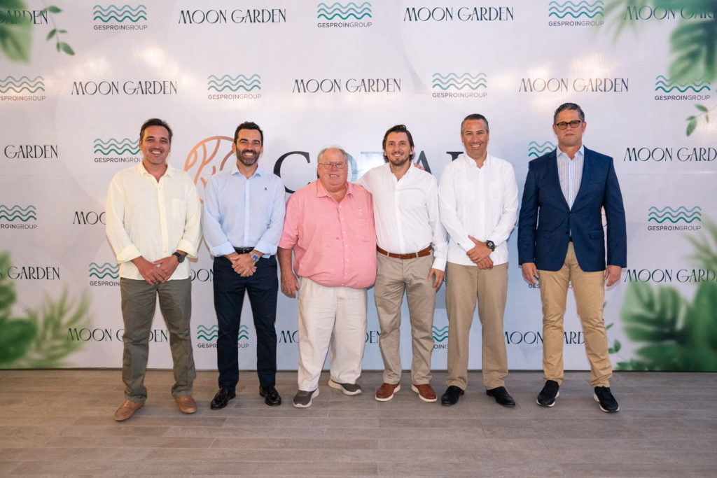 P. B. Dye lanzamiento Coral Golf Resort